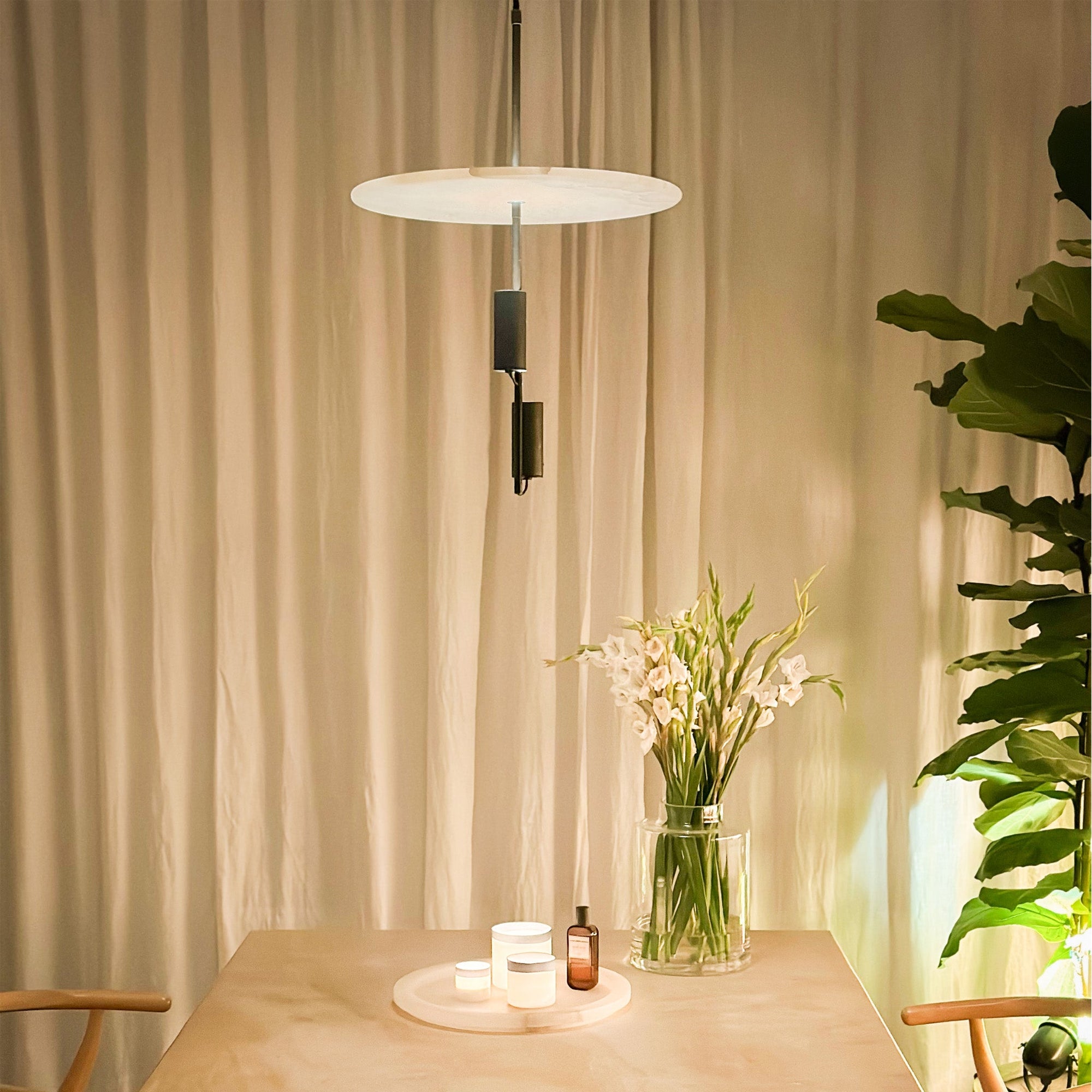 Éclairage de la table à manger